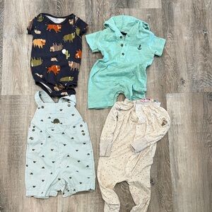 BUNDLE Baby Shortalls & Onesies Bundle in Mint, Navy & Cream SZ 12 mo